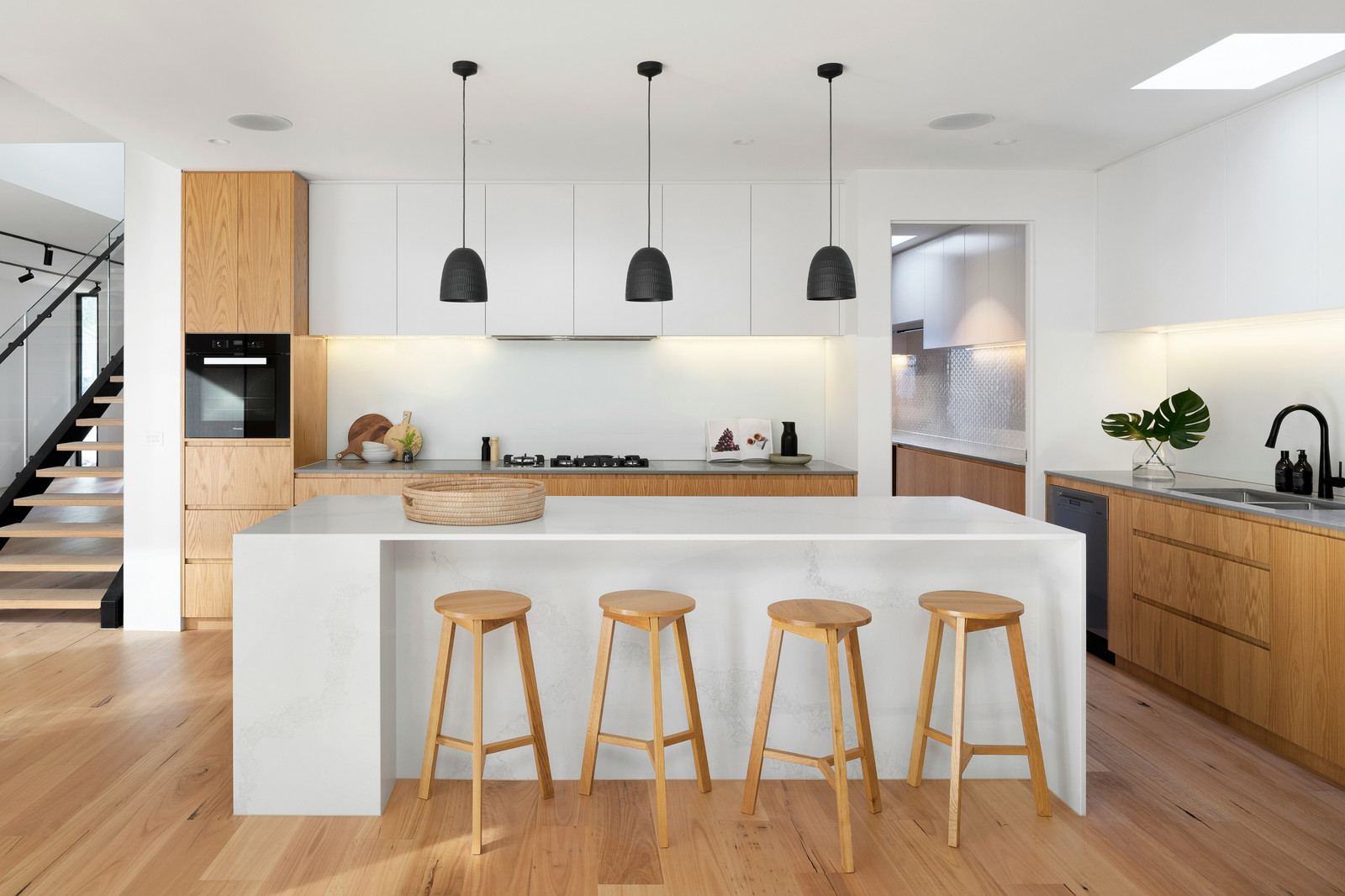 Eva Cabinets project